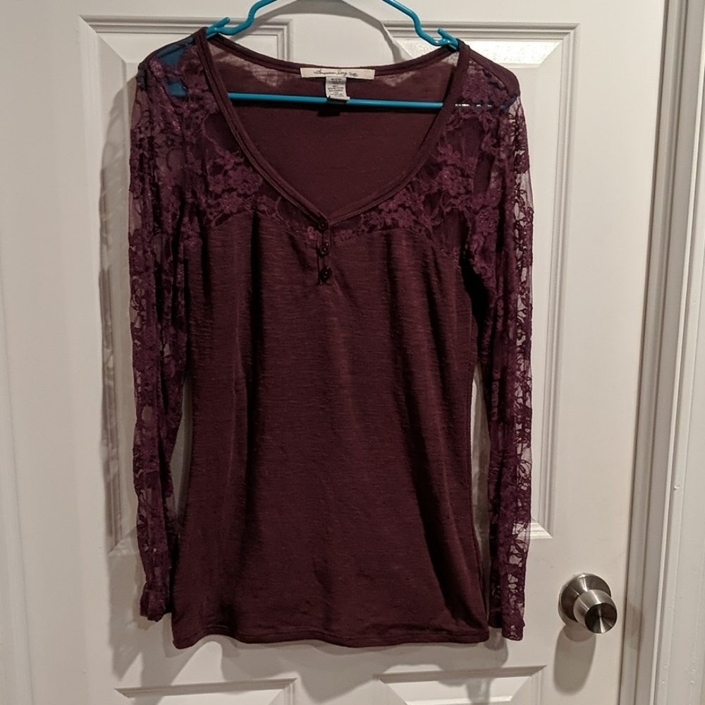 Lace detail top